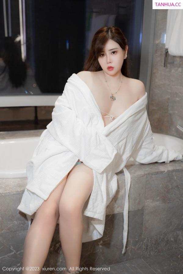 王格 王婉悠 [XiuRen]高清写真图 2023.09.27 No.7450 王婉悠Queen 丰腴美臀第8张图片